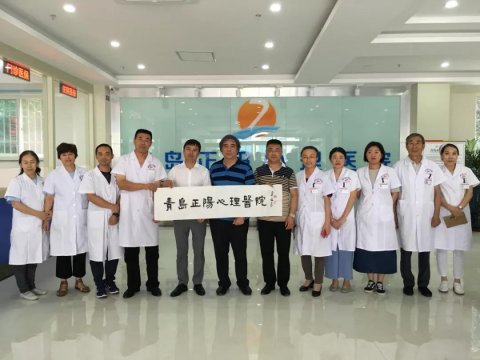 当书法爱好者\巧遇\书法名家宋文京先生…今天在正阳心理医院发生！