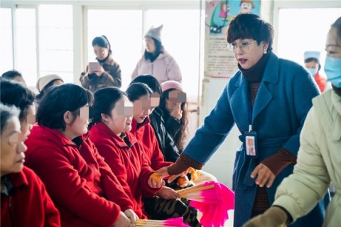 <b>医患同乐迎新年 | 热闹、欢乐、有爱，这场元旦联欢会，太赞了</b>